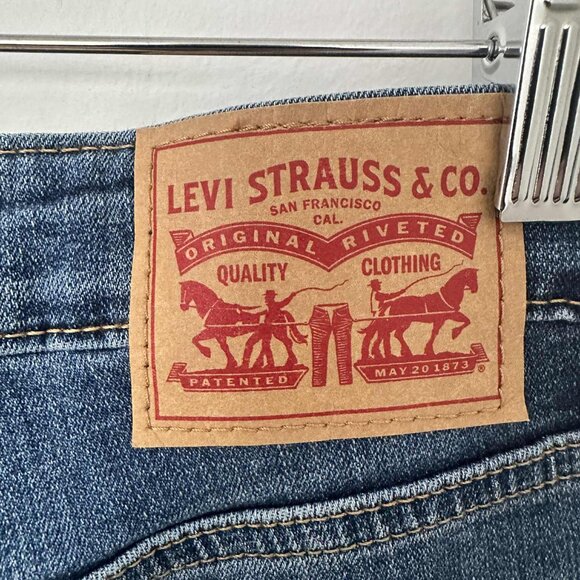 Levi's 726 High Rise Flare Women's Jeans - Picture 4 of 5